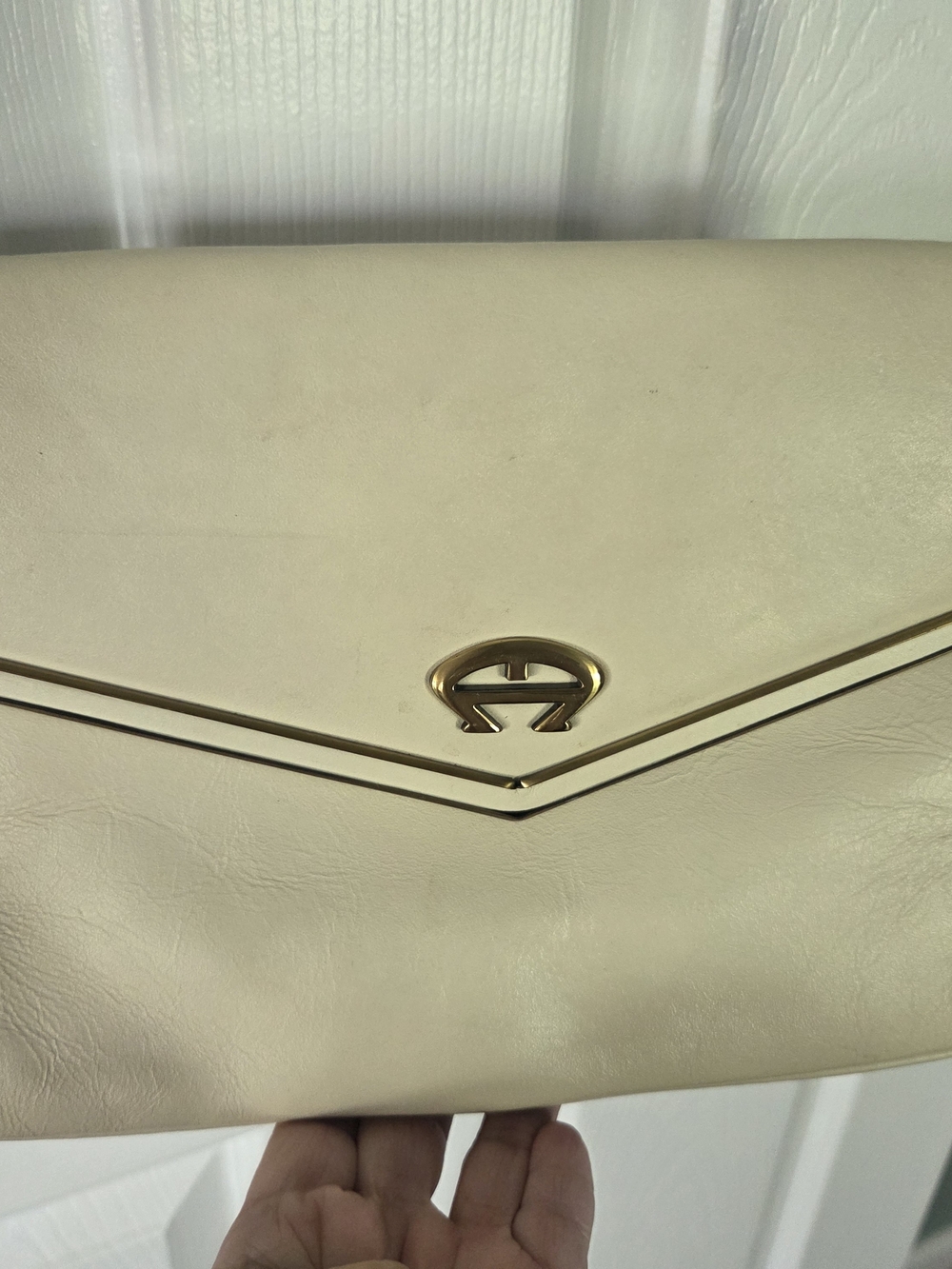 VINTAGE Entienne Agnere Cream Envelope Clutch Bag with Gold Hardware